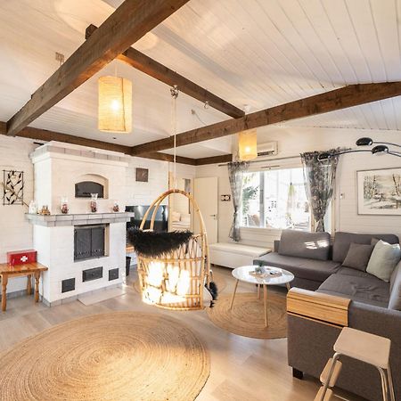 Villa Einola- Modern Rivercottage بوري المظهر الخارجي الصورة