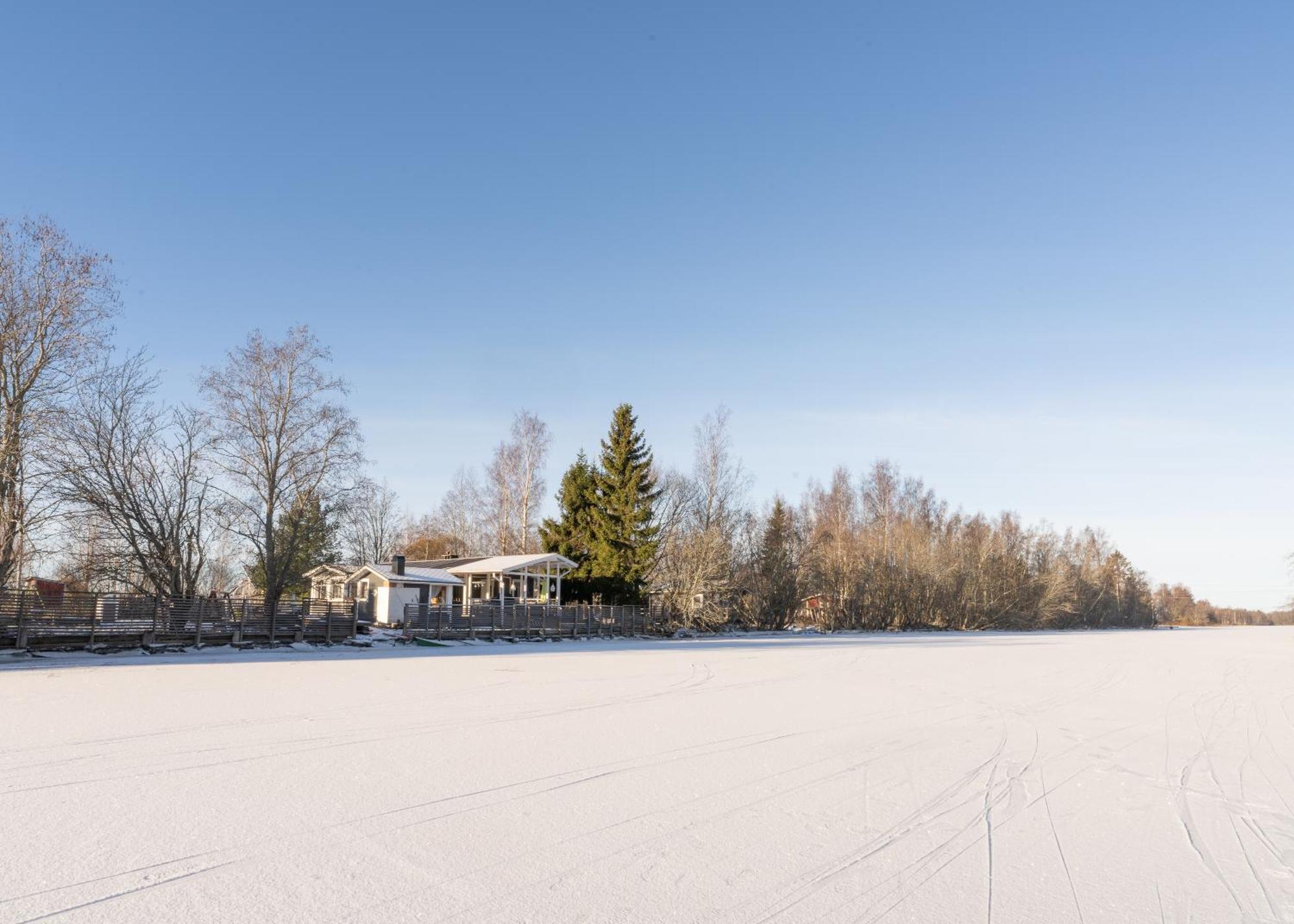 Villa Einola- Modern Rivercottage بوري المظهر الخارجي الصورة